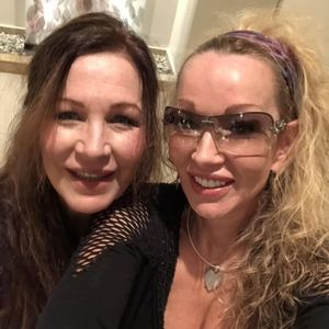 Meet your Posher, Una